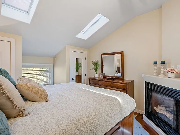 1241 Chestnut St — Photo 39