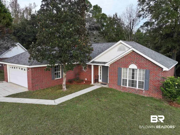 116 Oakwood Ave, Fairhope, AL 36532