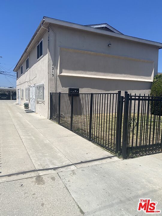 2nd image of 1215 W 102nd St
