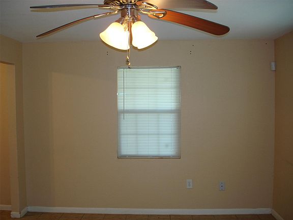 4th image of 13806 Texarkana St