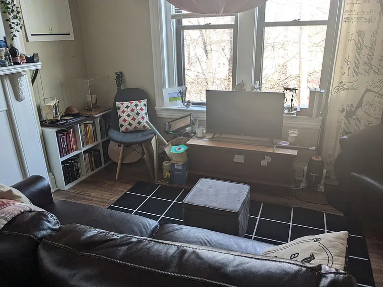1201 Wolfrum St — Photo 2