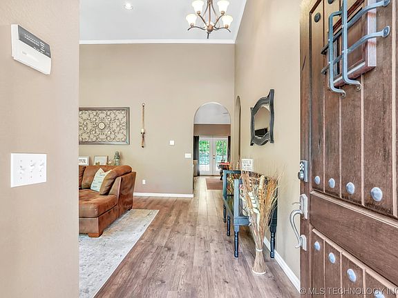 5th image of 11910 S 259th East Ave