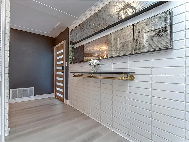 4701 N Willis St — Photo 39