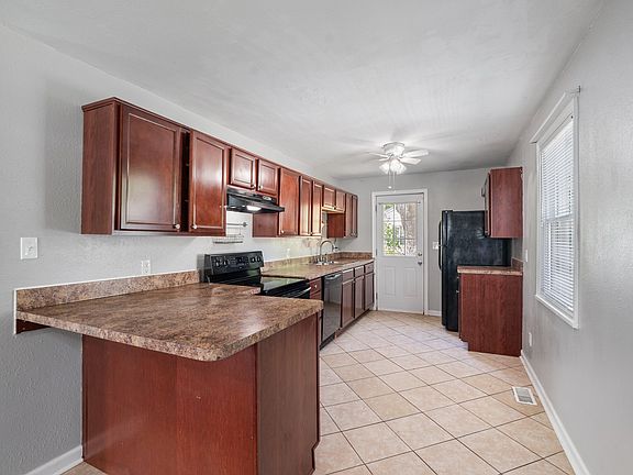 3rd image of 620 73rd St
