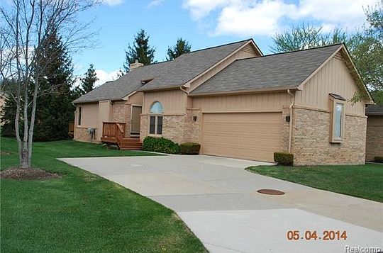 1st image of 35018 White Pine Trl #1