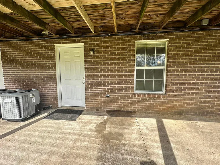 531 Hillcrest Dr #C — Photo 19