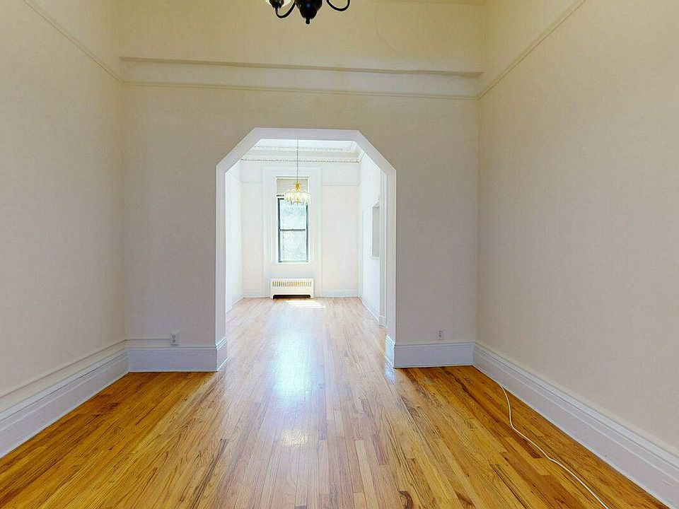 1st image of 36 1st Pl APT 2
