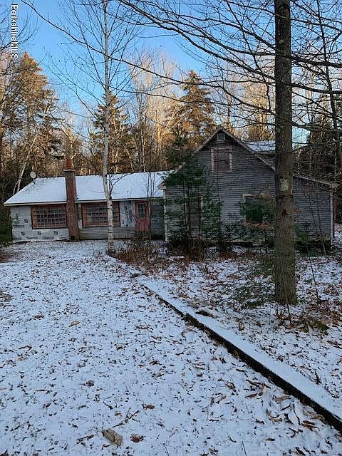 2nd image of 226 Powell Rd