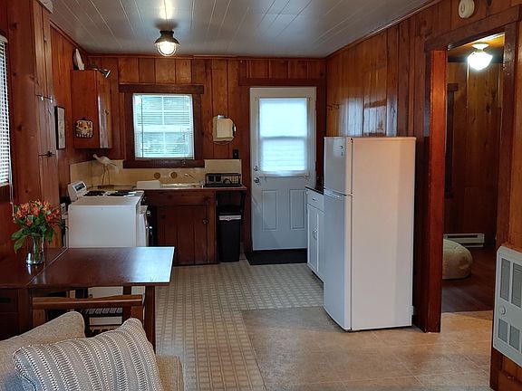 5th image of 1300 Ocean Beach Blvd S