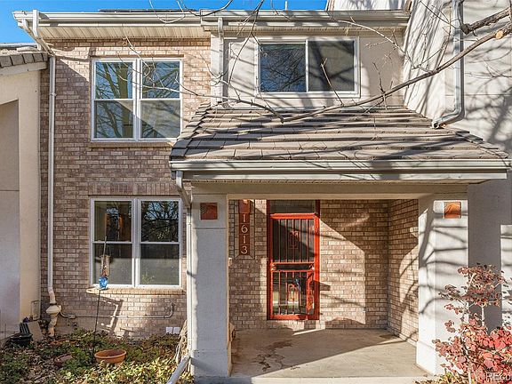 3rd image of 1613 W Canal Court