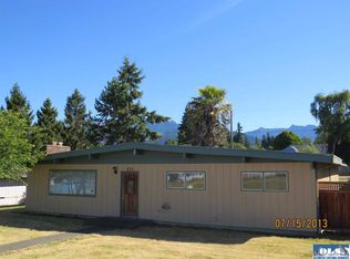 830 W 11th St, Port Angeles, WA