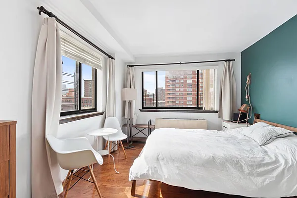 Rented by Compass | media 11