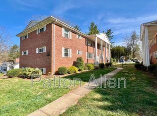 1020 Hendersonville Rd APT 8, Asheville, NC 28803