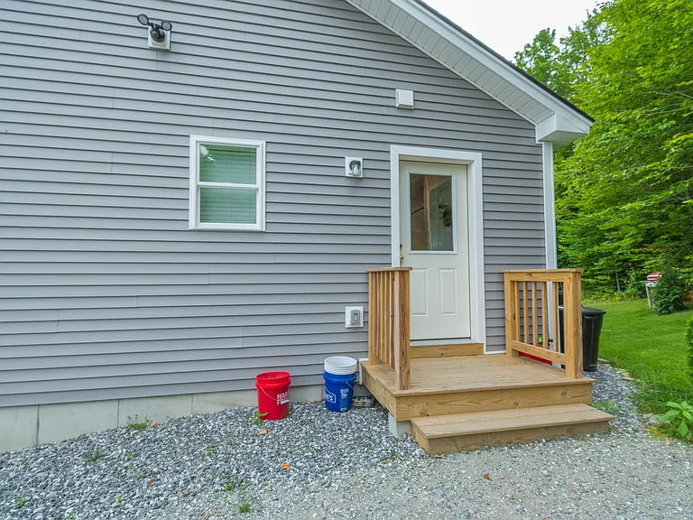 52 Clearview Dr — Photo 13