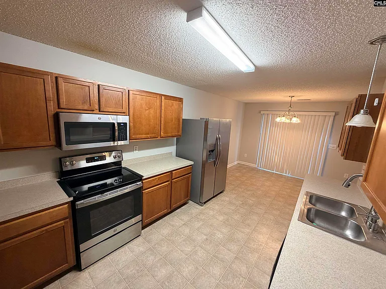 5 Redbrush Ct — Photo 6