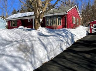 22 Hays Cir, Silver Bay, MN 55614