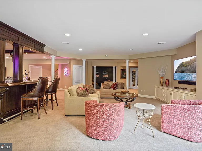 9864 Walker Glen Ct — Photo 64