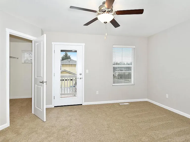 7128 NE 154th Ave — Photo 4