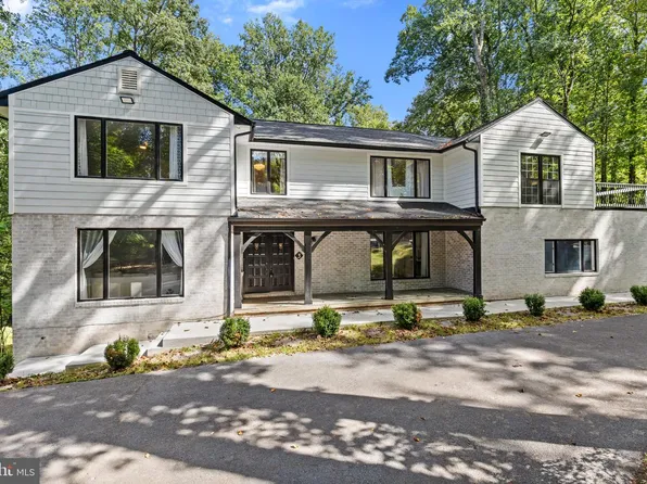 3 Pemberly Ln, Reisterstown, MD 21136