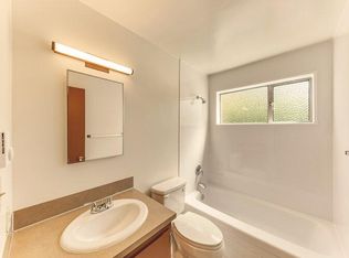 2231 Rucker Ave APT 12, Everett, WA 98201