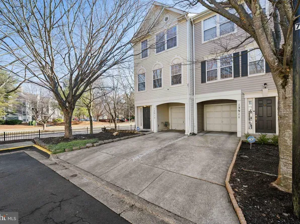 13913 Barrington Ln, Upper Marlboro, MD 20772