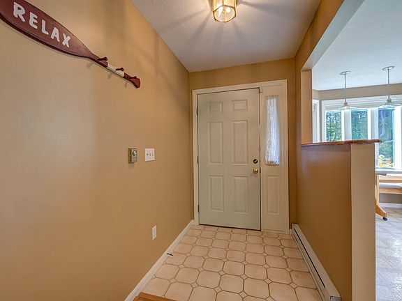 5th image of 11 Willowood Lane #11