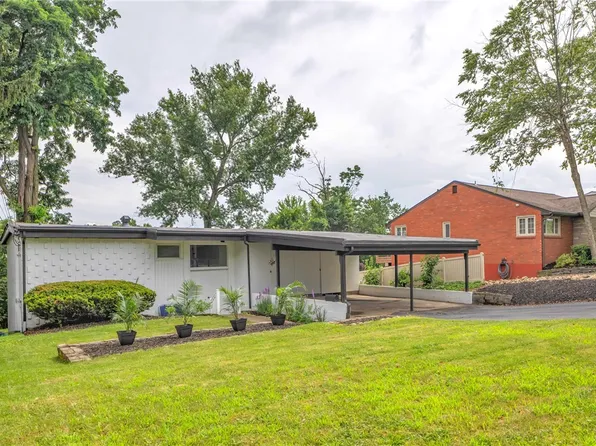 1331 Blue Jay Dr, Pittsburgh, PA 15243