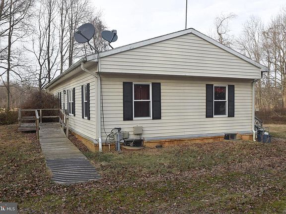 3rd image of 4212 Kevin Rd