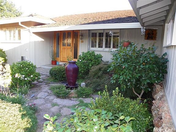 2nd image of 79 Cavalcade Cir