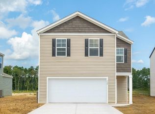 738 Long Bluff Rd, Summerville, SC 29486