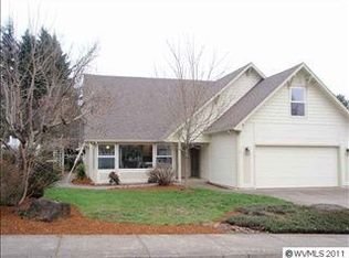 101 Sweden Cir, Silverton, OR