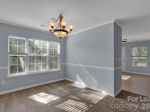 4th image of 6340 S Bend Ln