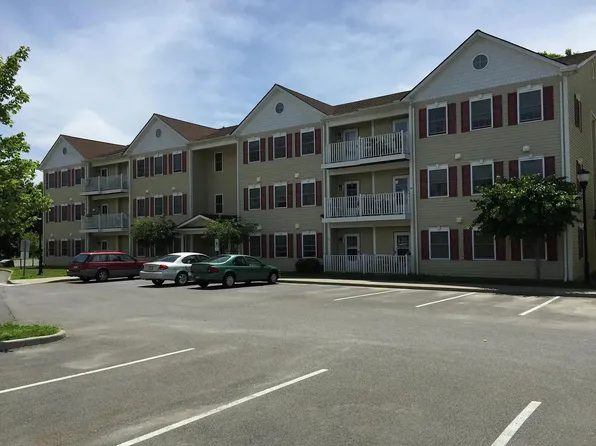 Red Hook Commons 55+ Only, 18 Laura Ln #1B-1Ba-785Sqft, Red Hook, NY 12571