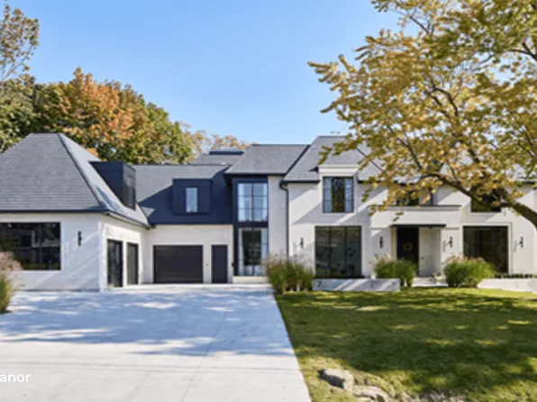 Spain Manor Plan, The Blue Diamond | Botero Homes