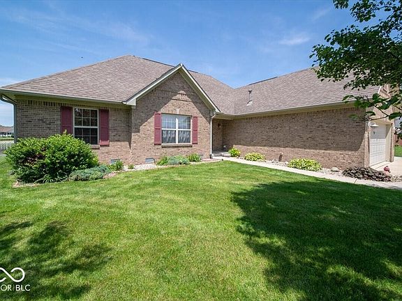 3rd image of 4838 W Cedar Creek Pl