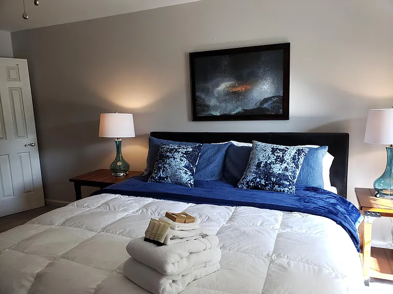 303 W Chownings Ct — Photo 22