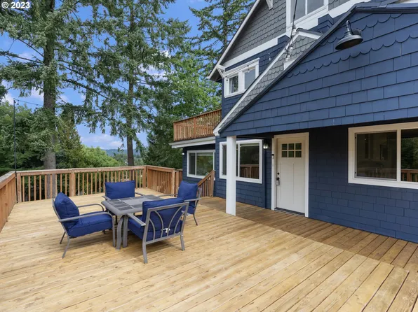 6542 SW Florence Ln, Portland, OR 97223