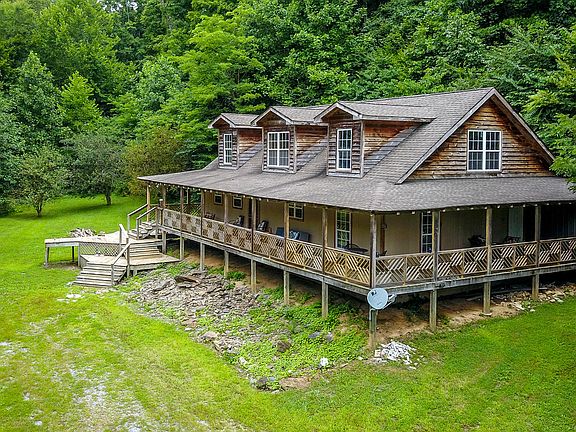 2nd image of 4843 Old Walland Hwy