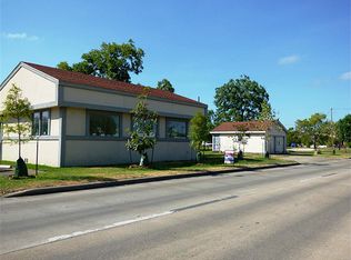 2909 Fm 517 Rd E, Dickinson, TX 77539