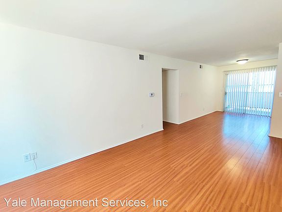 5th image of 4248 Arch Dr #3