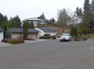 1403 Appleton Cir, Medford, OR