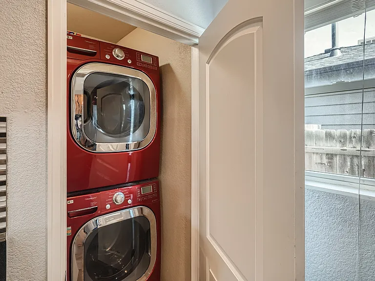 5025 Elm Ct — Photo 10