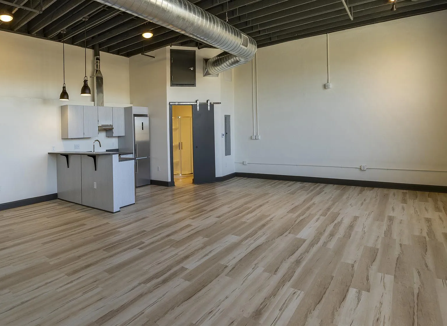 210 East Street - 212 — Photo 2
