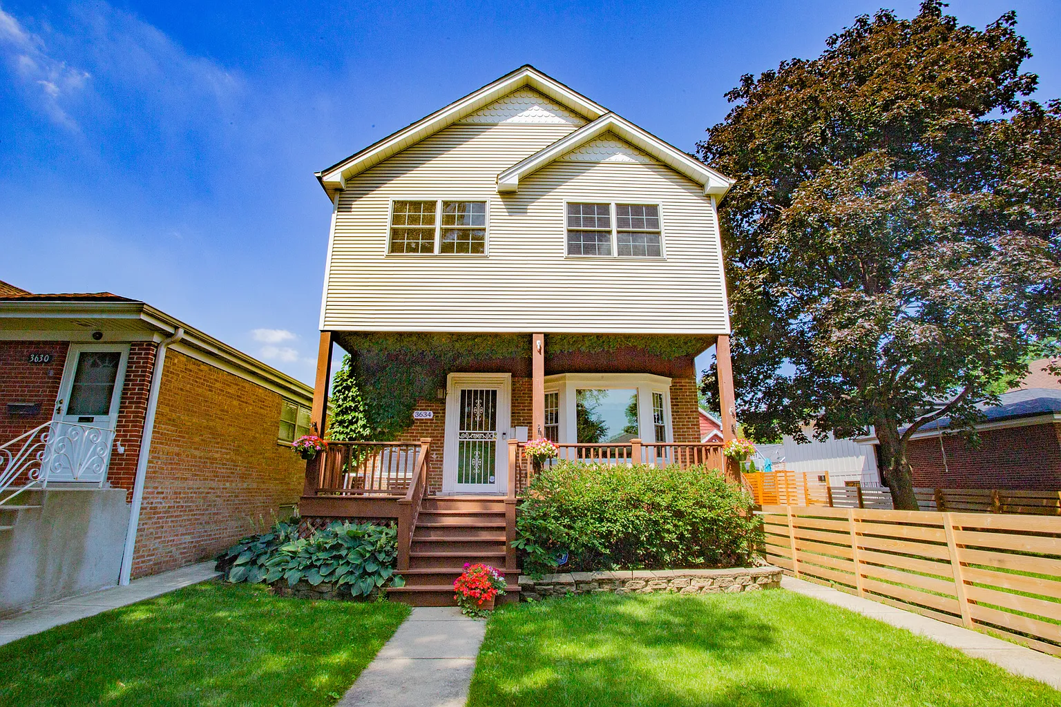 3634 N Ottawa Ave photo 1