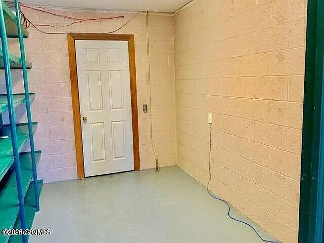7859 Old Turnpike Rd — Photo 2