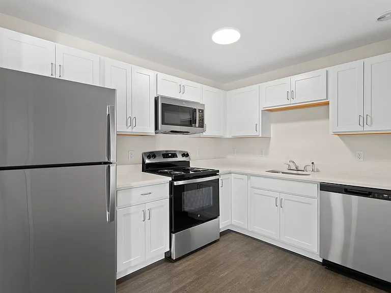 Granite Place — Photo 6