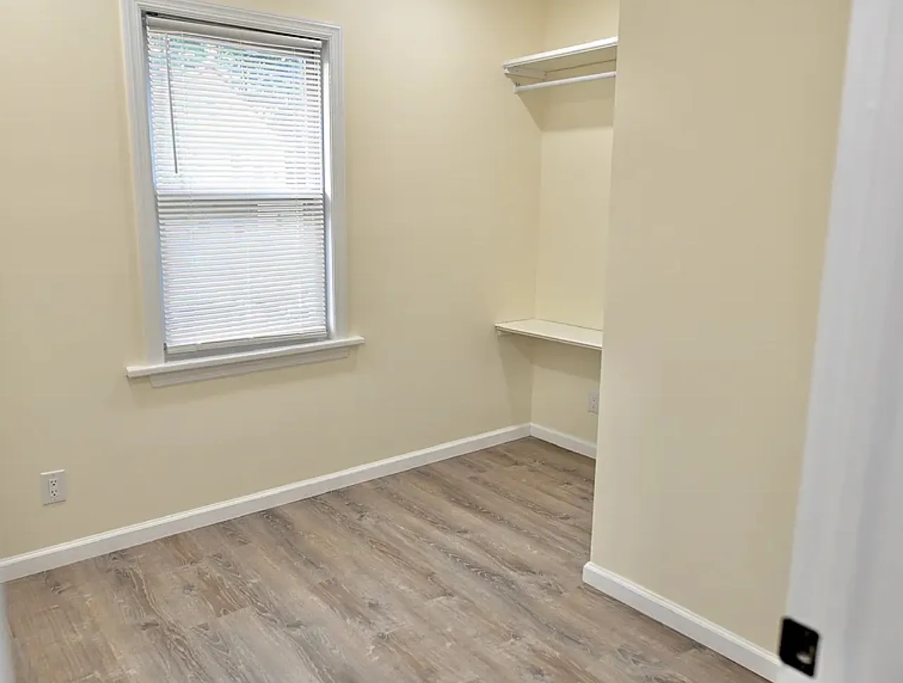 3 bed, $3,350 — Photo 1