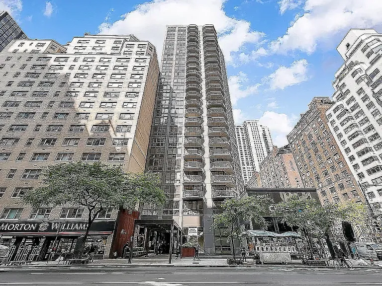 360 E 57th St #21B — Photo 13