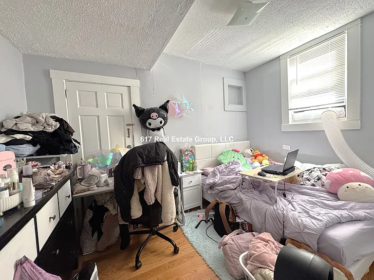18 Allston St #1R — Photo 9