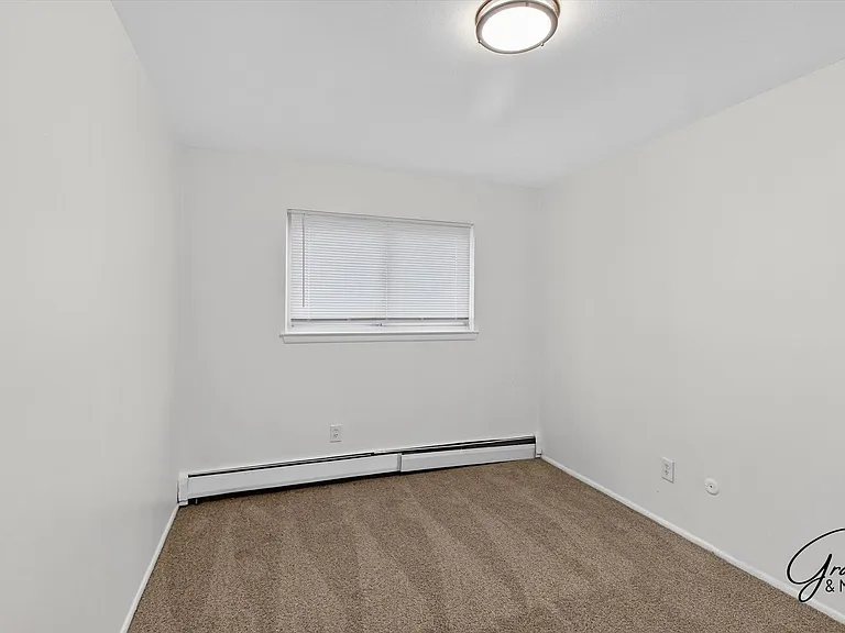 22330 W Warren - 22330 W Warren Ave LLC — Photo 9